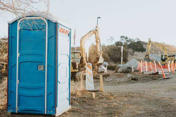 Best Portable restroom trailer rental  in Long Beach, IN